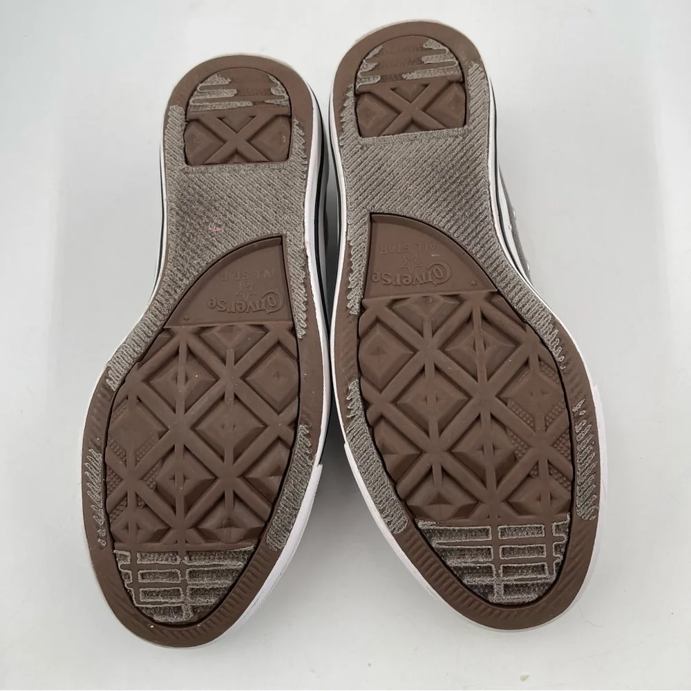 Converse Kids Chuck Taylor All Star-SZ 5Y-Grey Canvas Low Top Lace-Up Sneakers